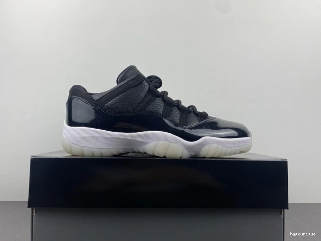 HYPE AV2187-001 Retro Jordan Low 11 Air 72-10 0823